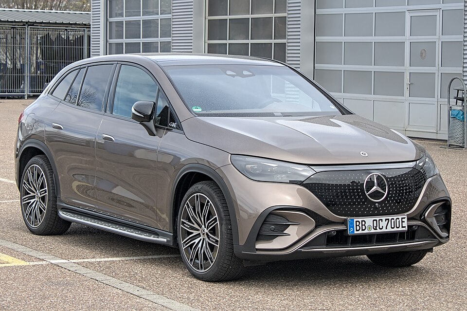 Mercedes-Benz EQE 350+