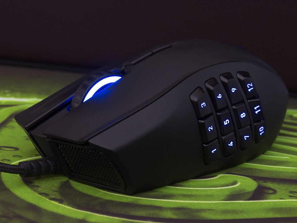 Razer Naga V2 Pro